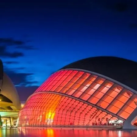 Che Loft! Artes Y Ciencias Appartamento *